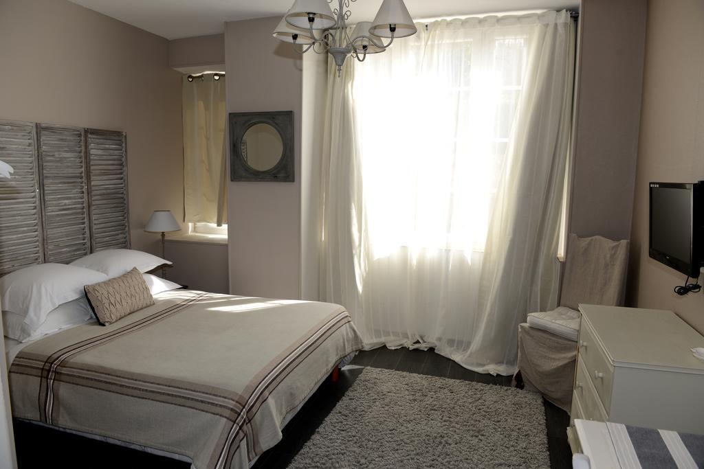 La Maison D'Hotes De Saint Leger Room photo
